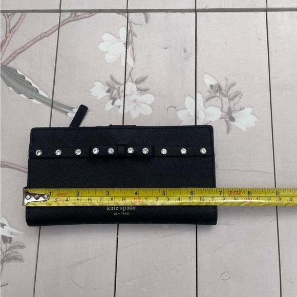 Kate Spade Black Wallet Sleek Design - Picture 4 of 6